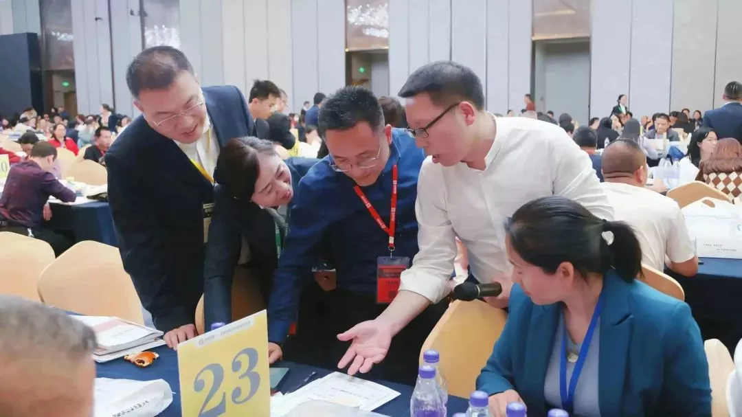 赠送权益一：商学院经营管理课程